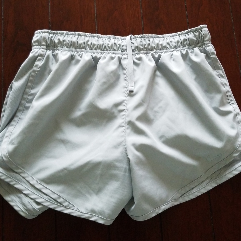 Nike Dri Fit runnings shorts small